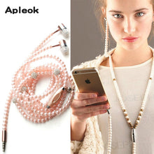 Load image into Gallery viewer, Pink girl wired headset Rhinestone Jewelry Pearl Necklace Earphones With Mic 3.5mm Earbuds For Xiaomi mi6 huawei fone de ouvido